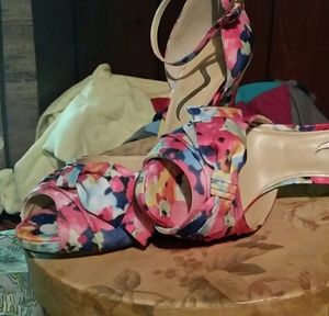 Open toe high heeled  sandal